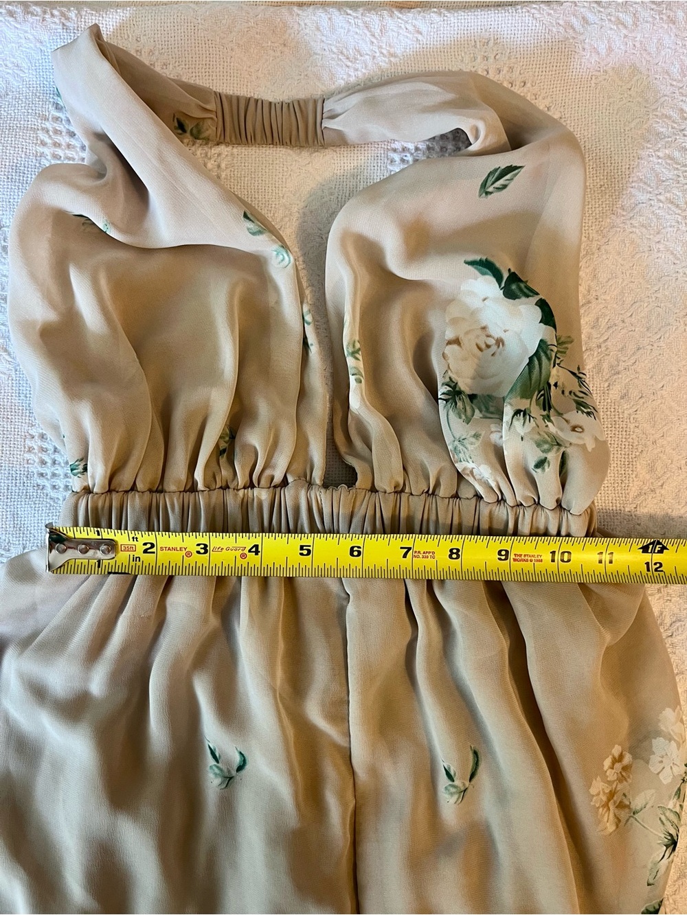 Show Me Your MuMu Luna Halter Maxi Dress in Blush Beige Floral - Picture 7 of 8